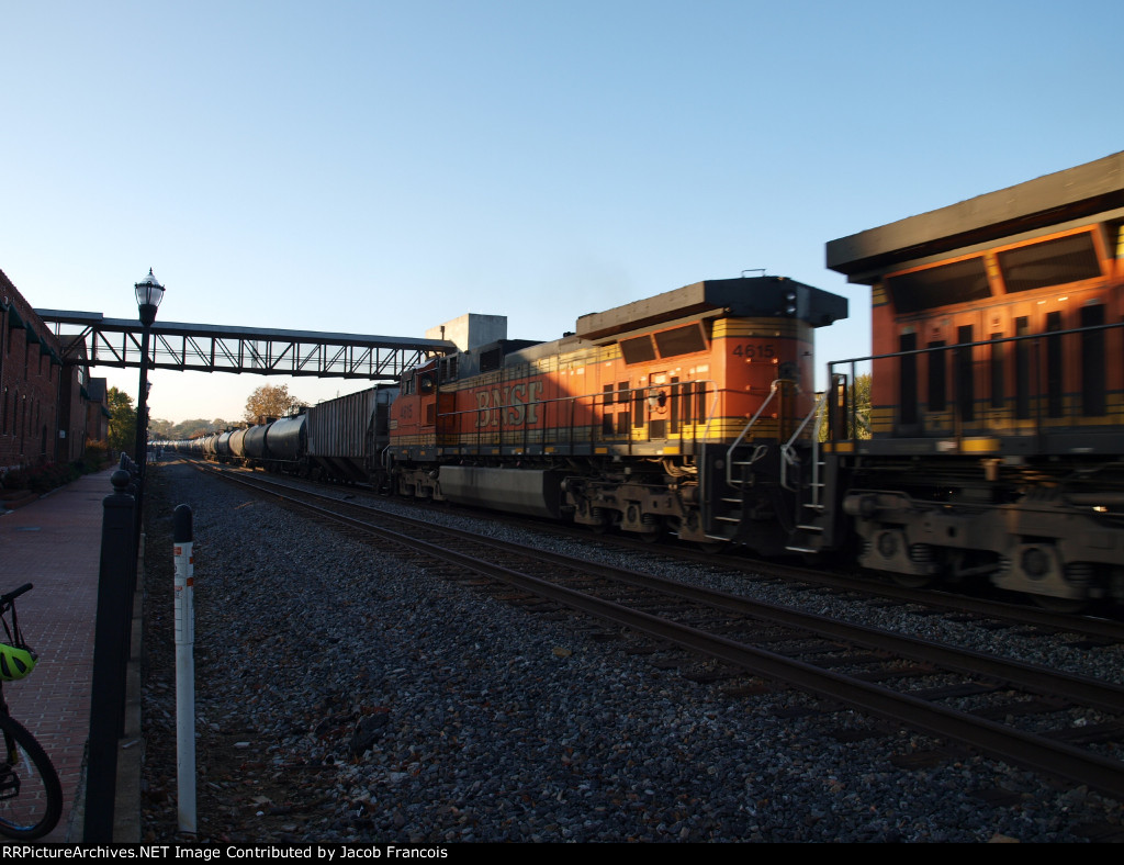 BNSF 4615